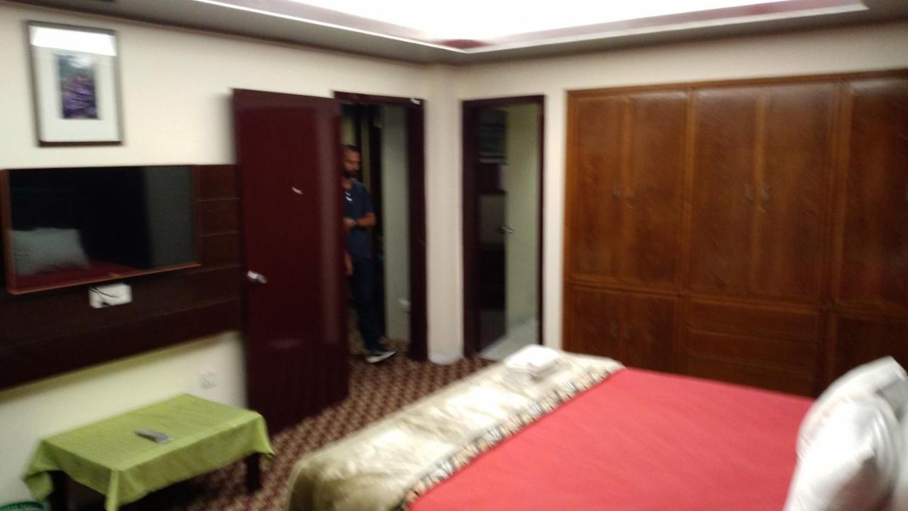 Center Point Apartment ダッカ エクステリア 写真