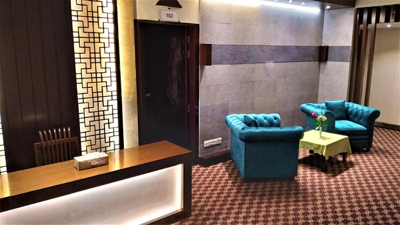 Center Point Apartment ダッカ エクステリア 写真