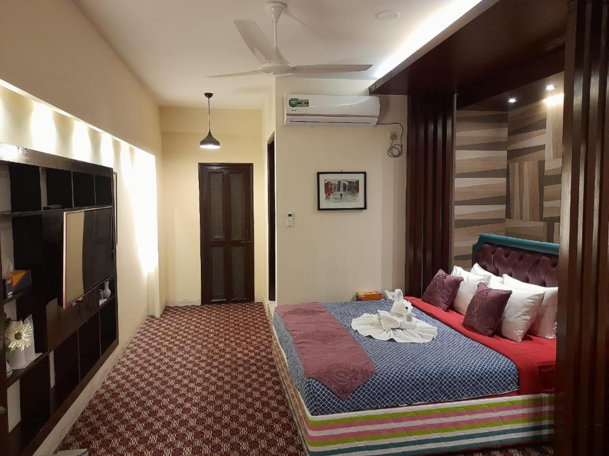 Center Point Apartment ダッカ エクステリア 写真