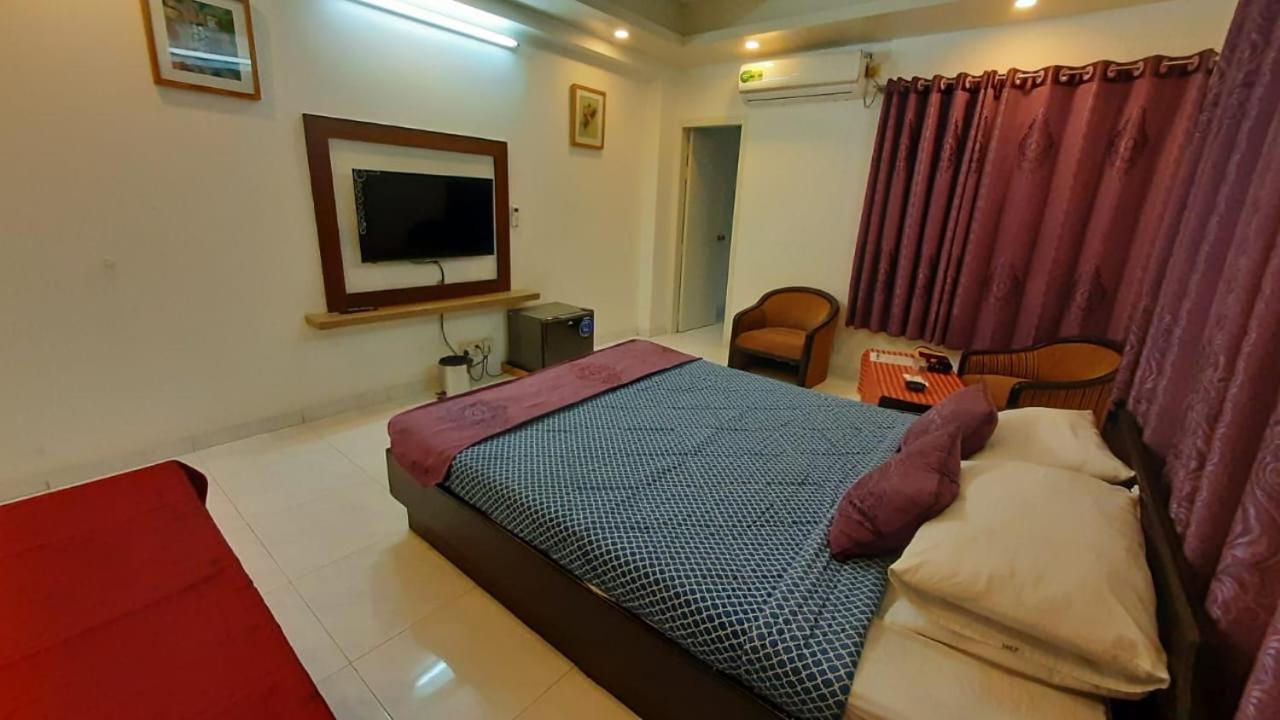 Center Point Apartment ダッカ エクステリア 写真